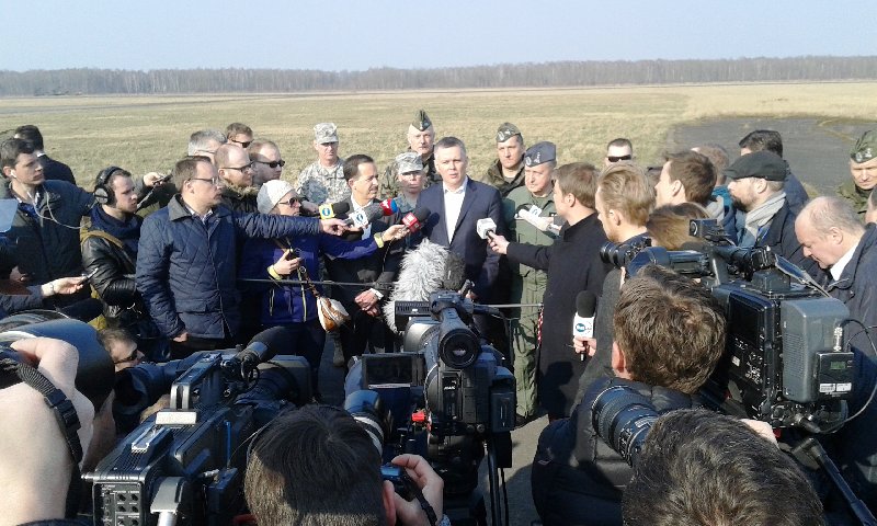 Samoloty bojowe nad Sochaczewem – mieszkańcy proszeni o wyrozumiałość
