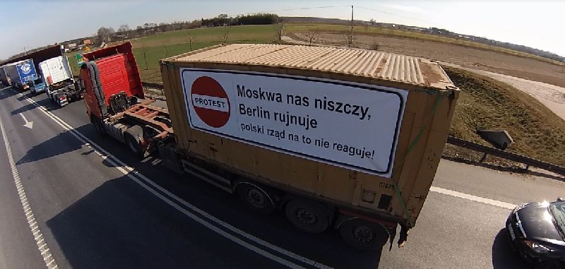 Trwa blokada obwodnicy Sochaczewa