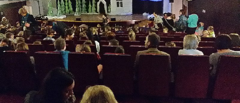 Wycieczka do teatru - „Zwyczajna zimowa opowieść”