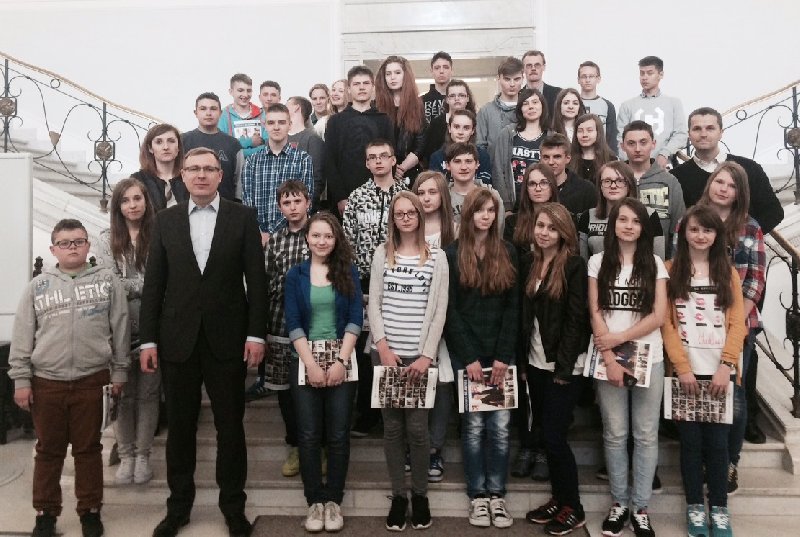 Młodzie{sz} w Sejmie