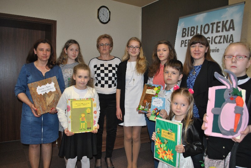Uczniowie z Gminy Iłów z sukcesem piszą ksiązki