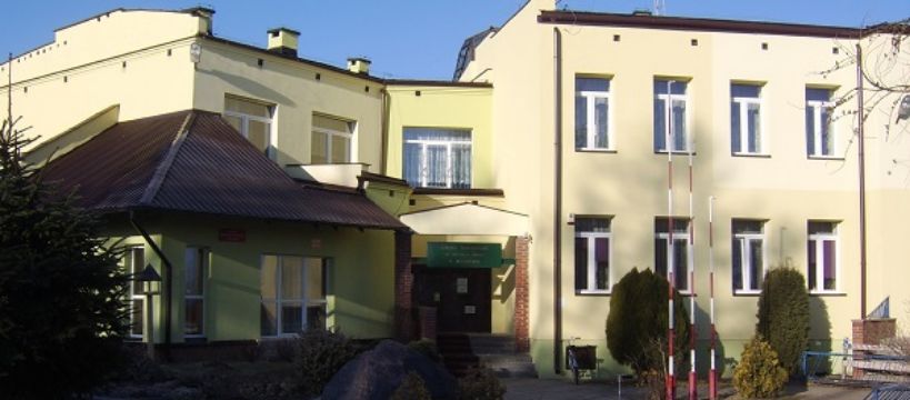 Początek szkoły w Brochowie