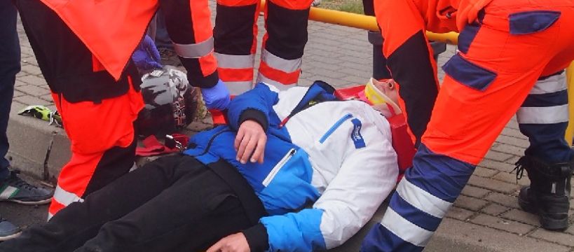 Wypadek na al. 600-lecia - ulica zablokowana