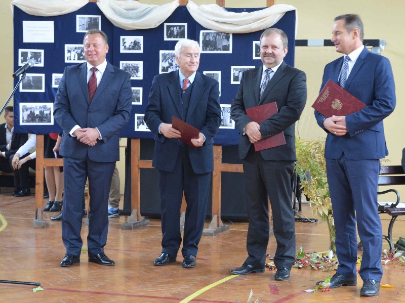 Między dawnymi a przyszłymi laty…Dzień Edukacji Narodowej w Chopinie