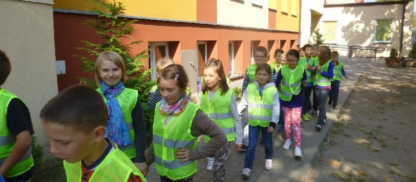 Widoczni-bezpieczni na drodze