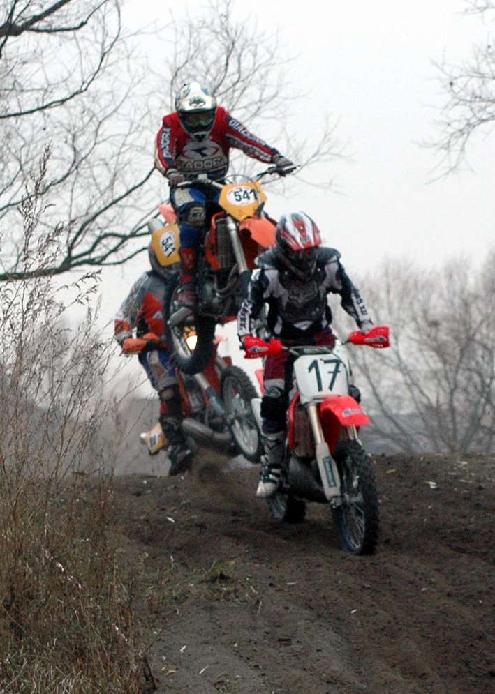 Ponad setka motocykli
