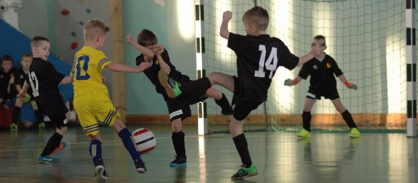 Turniej z Mikołajem w tle