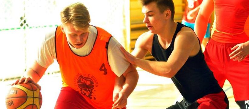 Podwójny sukces Iwaszkiewicza w Trio Basket