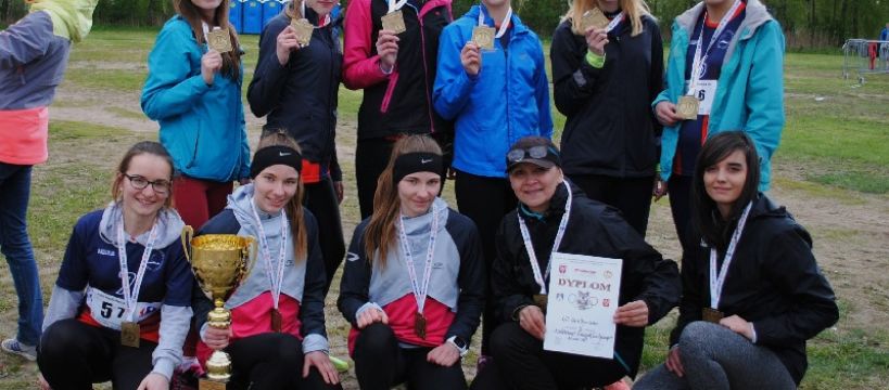 ZŁOTY HAT - TRICK SZTAFETY LICEALISTEK Z