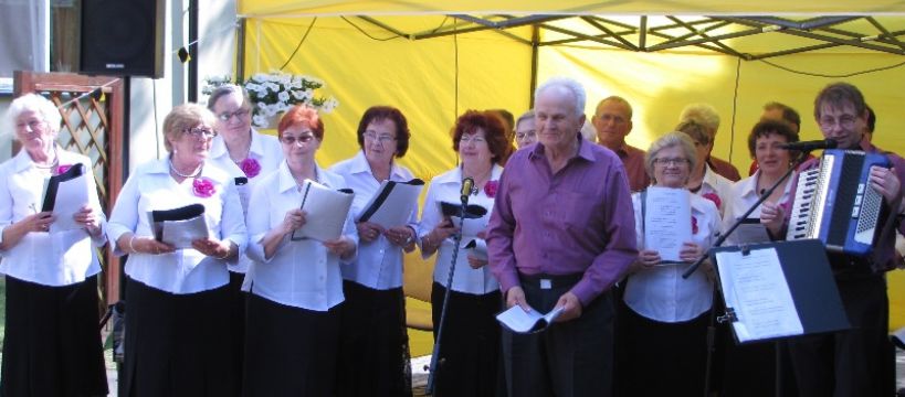 Zespół Wesoła Chata z wizytą w DPS