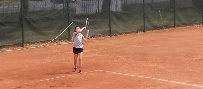 Tenisowa Liga Młodzieżowa STT na półmetku