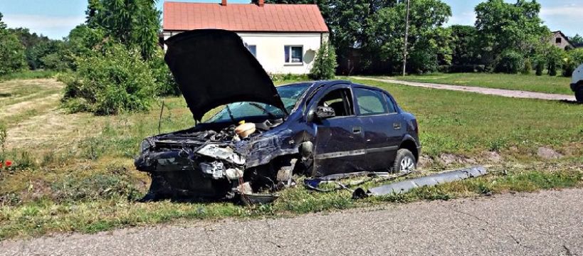 Zderzenie aut w Justynowie gmina Młodzieszyn