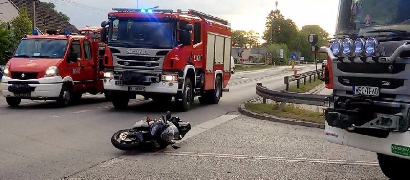 Wypadek z udziałem motocyklisty Paprotnia