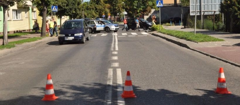 Wypadek na przejściu dla pieszych na al. 600-lecia