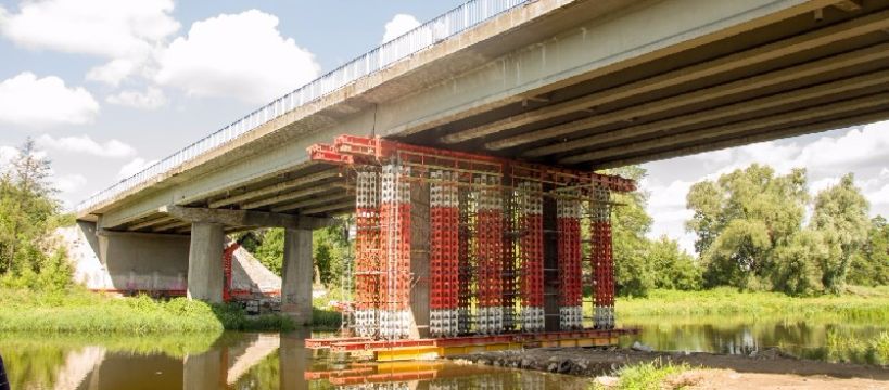 Most zamknięty i zmiany organizacji ruchu w centrum w ten weekend