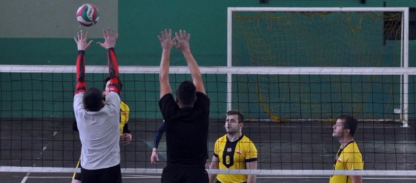 Siatkarze rozpoczęli ligowe granie