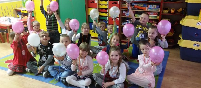 Dzień Dziewczynki i Chłopaka w klasie 06