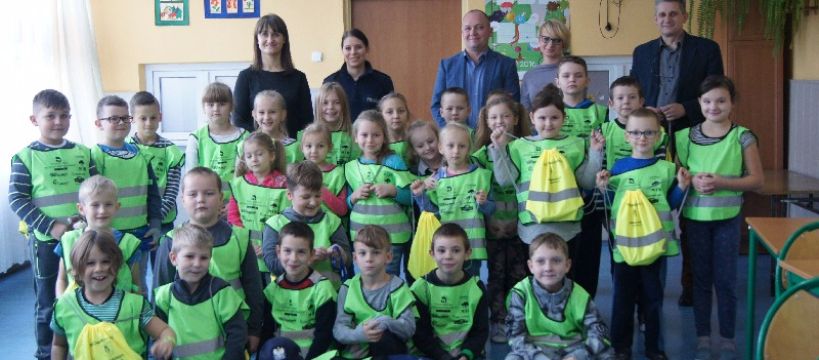 Akcja "Bezpieczna droga do szkoły" w klasach I-III Szkoły Podstawowej w Kamionie