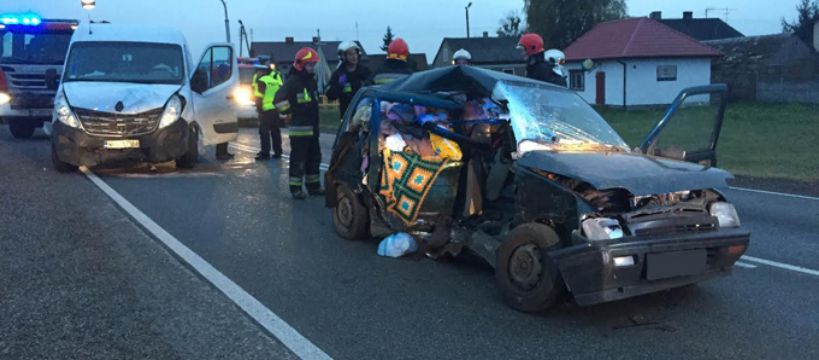 Wypadek w Kamionie na drodze nr 50
