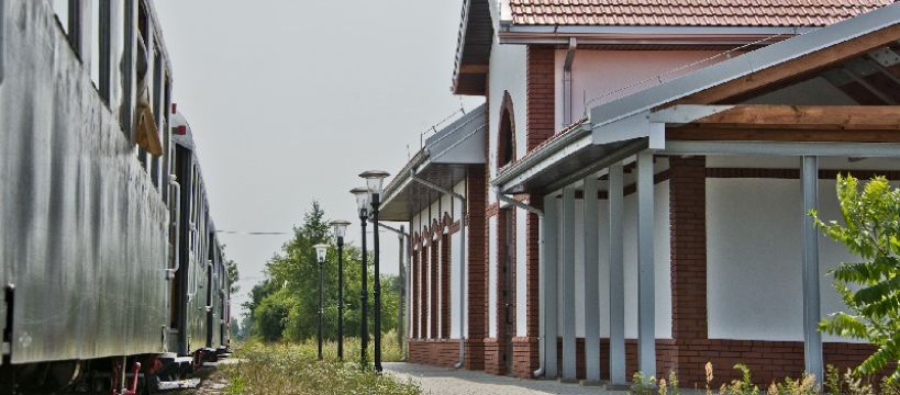 Wakacje z wąskotorówką 2016