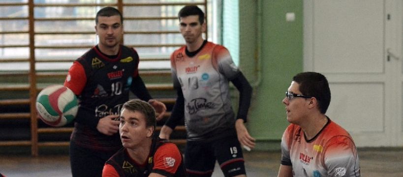 Volley lepszy w meczu na szczycie