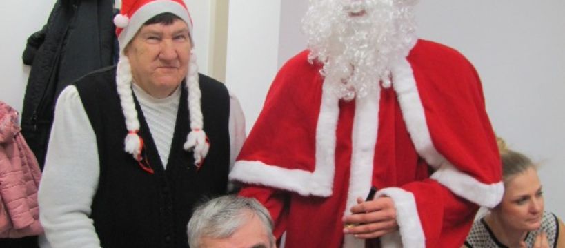 Kiermasz Bożonarodzeniowy z Biblioteką w Rybnie