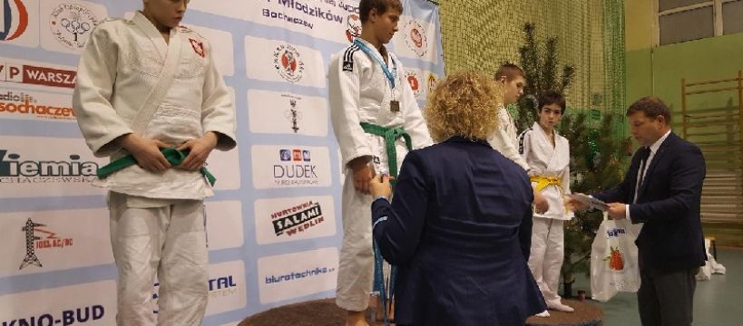 Brązowy medal Andrzeja Kisielewskiego wywalczony 11 grudnia 2016 r na matach w Sochaczewie.