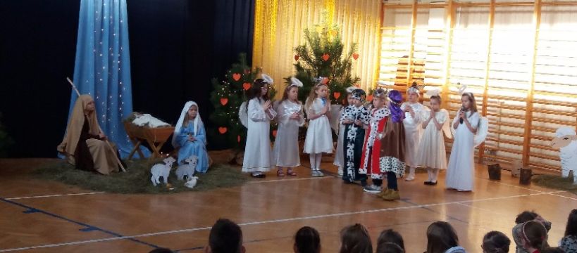 "Maleńka miłość w żłobie śpi..." - świąteczne spotkanie i jasełka