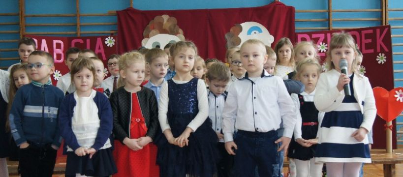 Uroczystość z okazji Dnia Babci i Dnia Dziadka