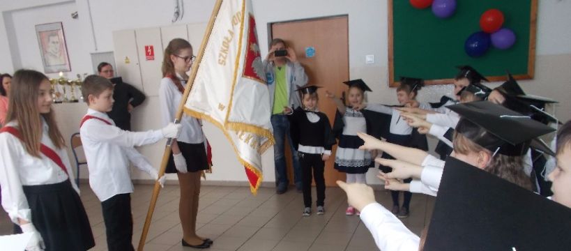 Święto pierwszoklasistów - pasowanie uczniów