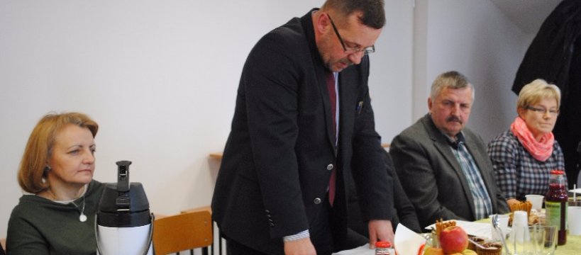Likwidacja gimnazjum zdominowała obrady radnych