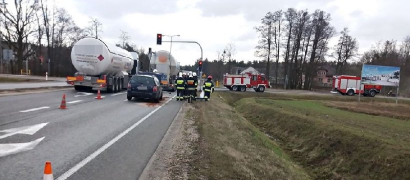 Zderzenie aut w Kamionie, Gmina Młodzieszyn