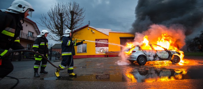 Pożar samochodu osobowego w Nowej Suchej