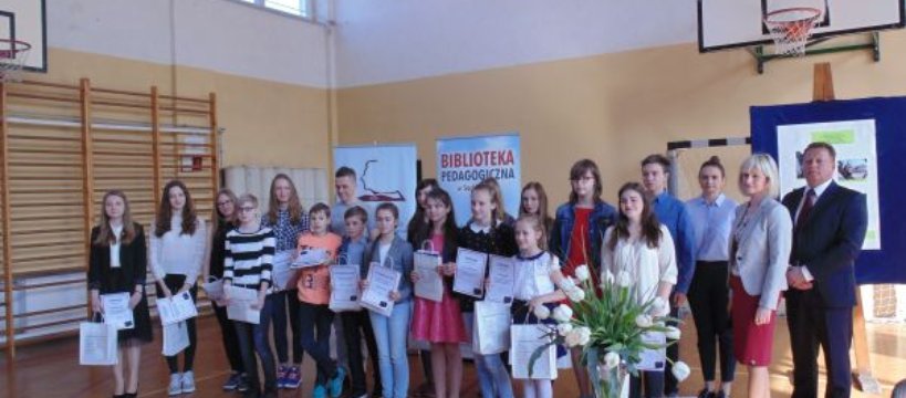 ZAKLINAJMY ... ZACZYTAJMY ... MOJĄ ULICĘ/ MOJĄ MIEJSCOWOŚĆ. Powiatowy konkurs fotograficzny.