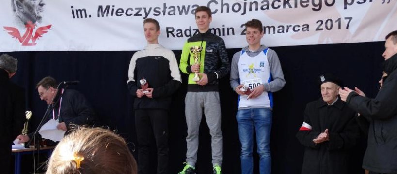 Michał Pawłowski wygrywa w Radzyminie