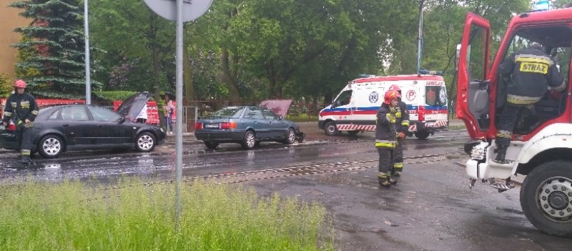 Zderzenie aut na Piłsudskiego