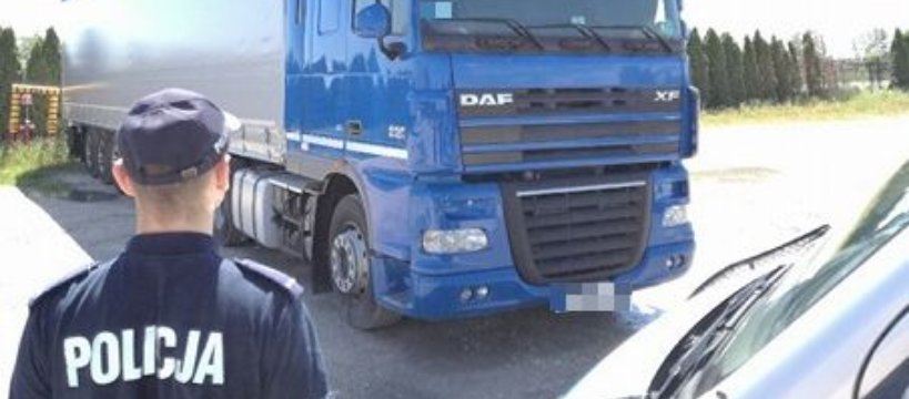 Sochaczewscy policjanci odzyskali pojazd wart 300 tysięcy złotych