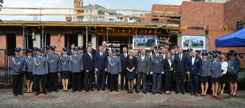 Nowa siedziba Komendy Policji w Sochaczewie: akt erekcyjny wmurowany