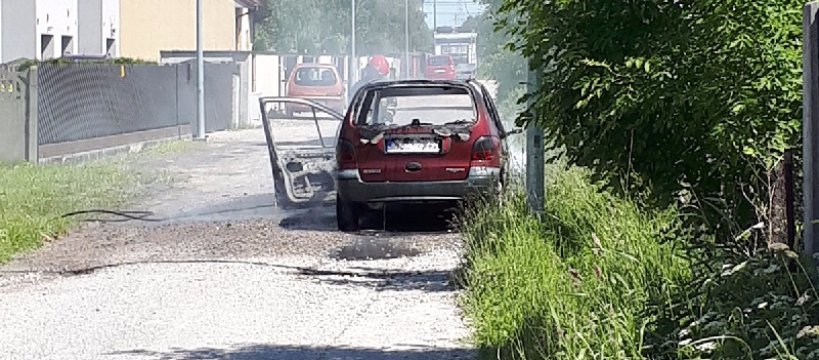 Pożar samochodu osobowego na Cieplnej