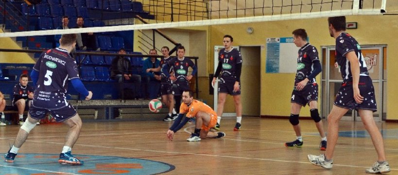 Siatkarze wyszli na parkiet