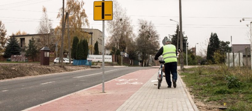 Trojanowska: na tej ścieżce lepiej zejść z roweru