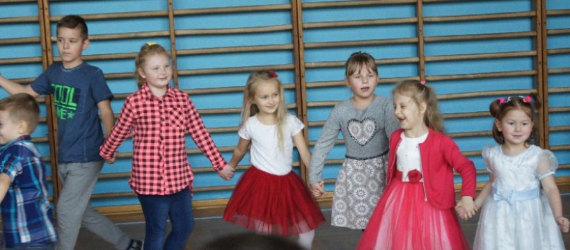 Bal Andrzejkowy w Szkole Podstawowej w Kamionie