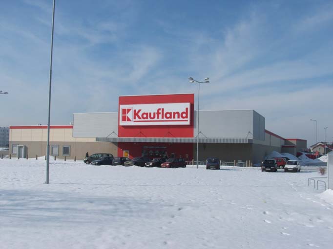 Kaufland między młotem a kowadłem