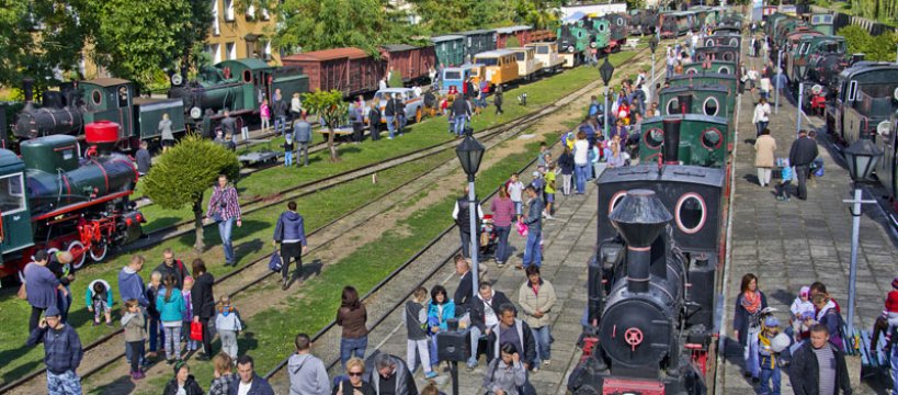 Inauguracja sezonu turystycznego na wąskim torze 