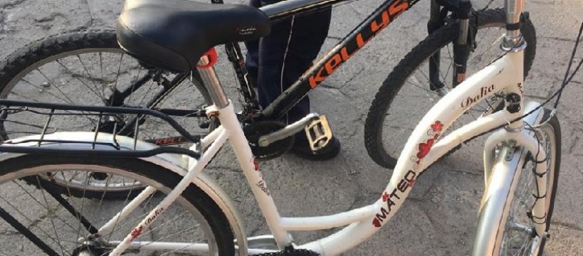 Złodzieje rowerów w Kuznocinie