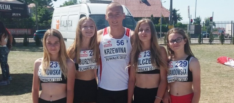 Dziewczyny na Mistrzostwach Polski Sztafet w Suwałkach.