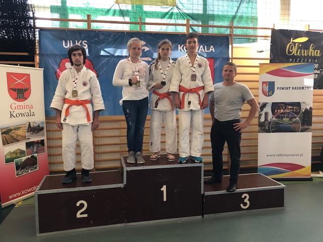 Medalowy start zawodników " Siódemki" na Międzynarodowym Turnieju Judo  w Kowala.