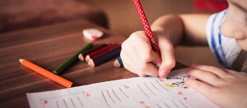 Program Dobry Start - kto dostanie 300 złotych na wyprawkę szkolną? 