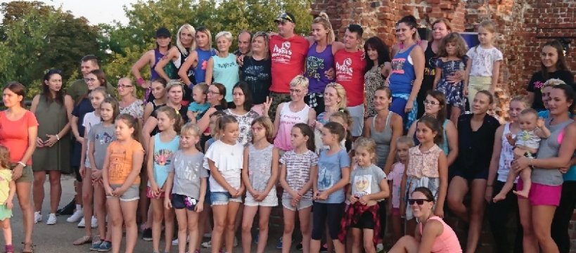 Zumba na zamku - video