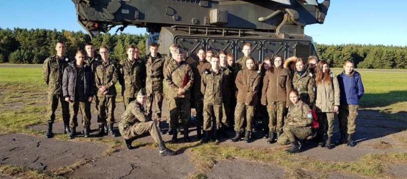 Mundurówka na poligonie w Ustce